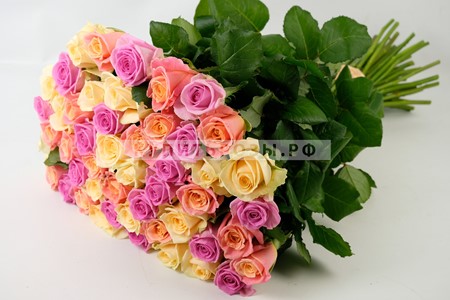 Букет роз Зефир купить в Москве недорого